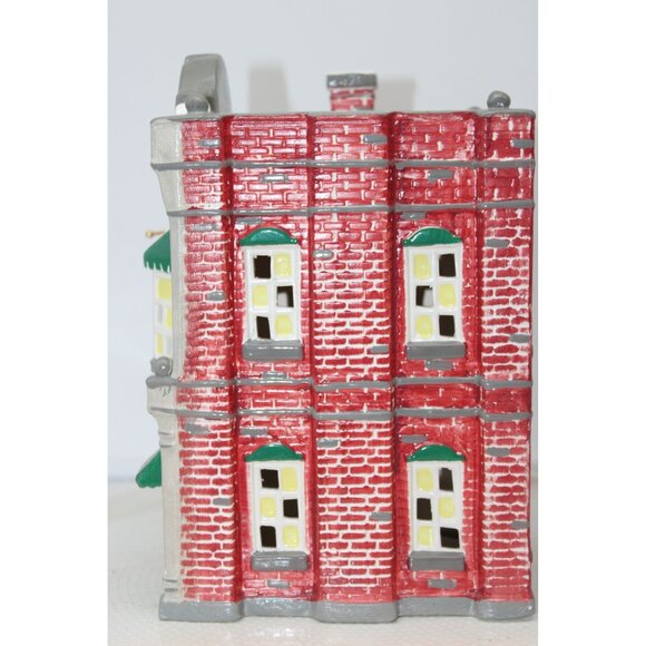 Dept 56 Snow Village - Antique Shop (Antque) - Picture 4 of 7